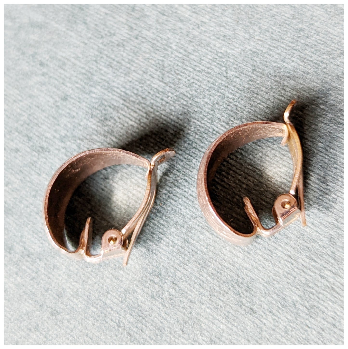 Boucles clips petites créoles argentées 90s