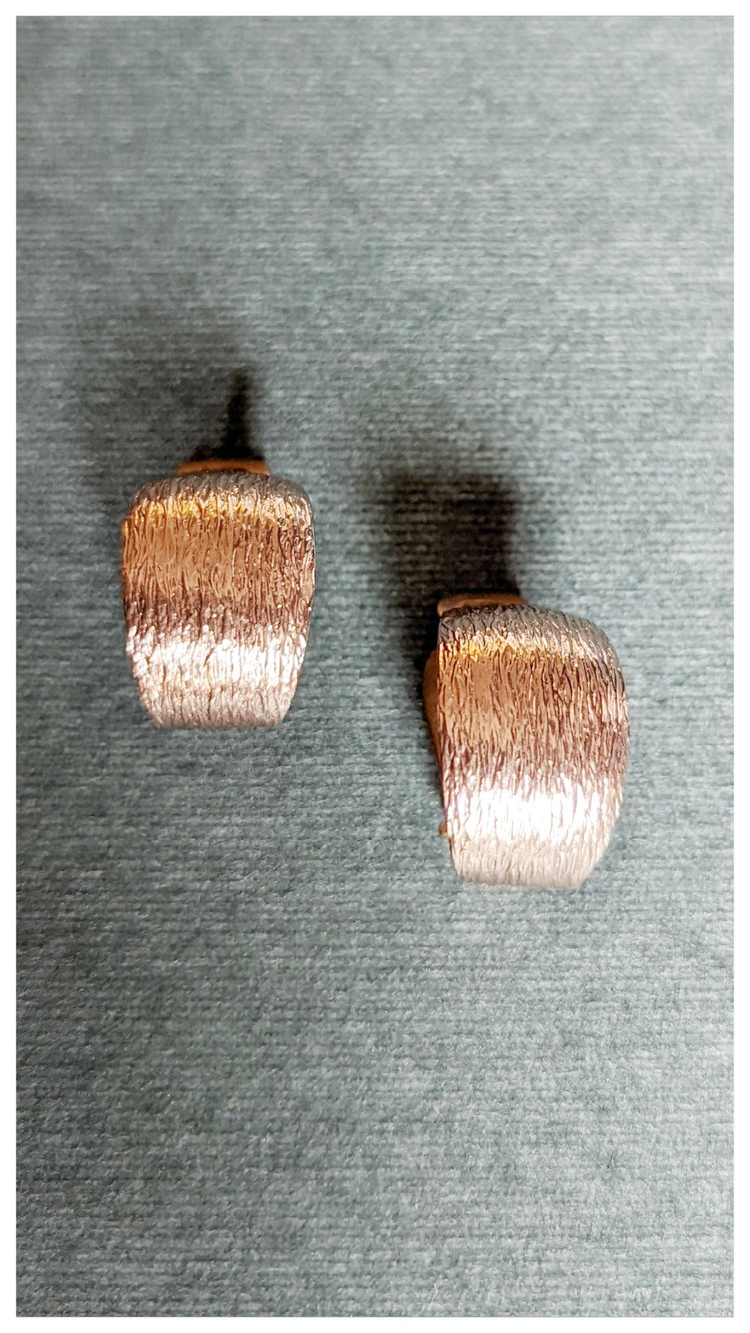 Boucles clips petites créoles argentées 90s