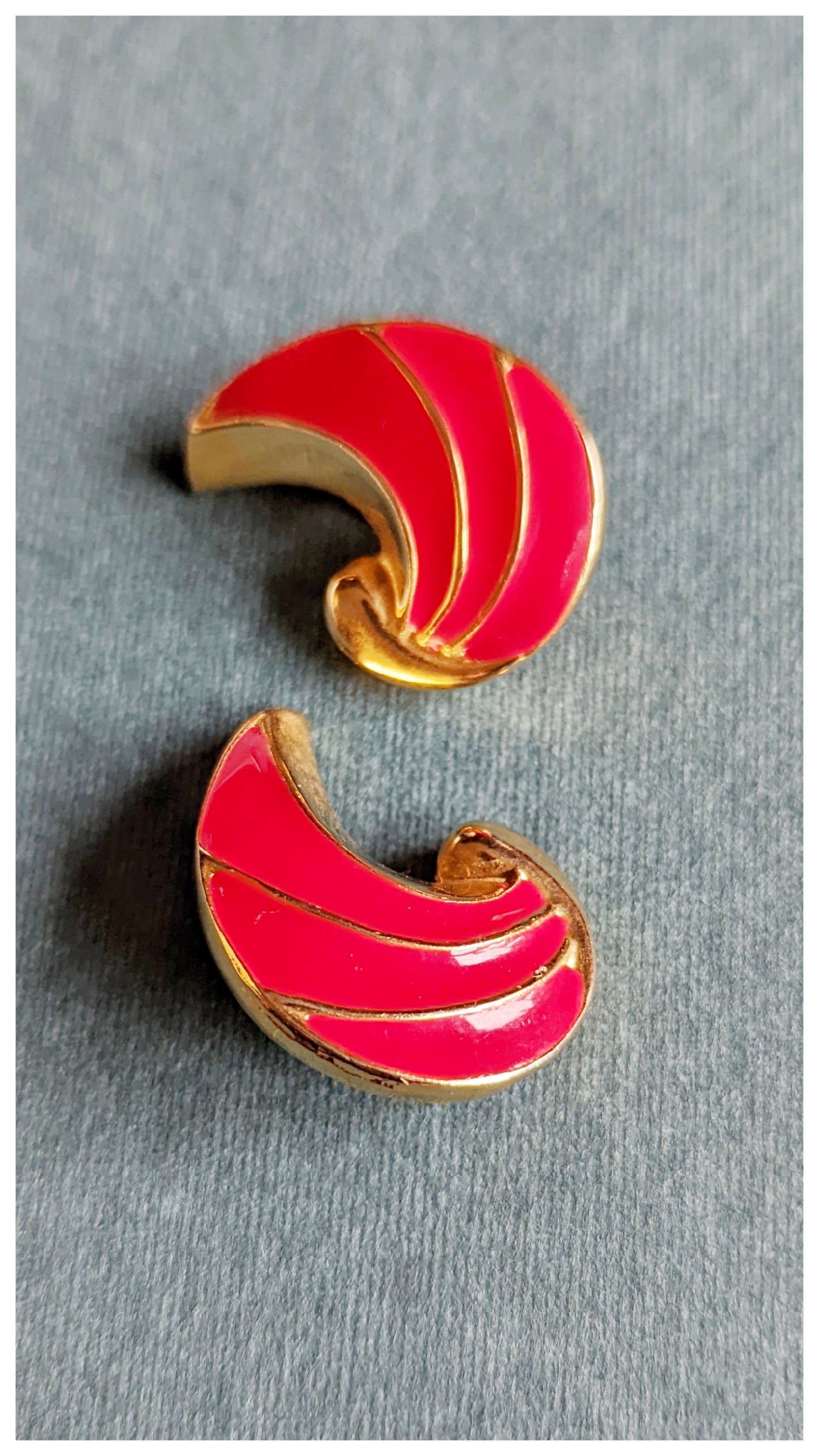 Boucles clips flamme rouge 80s