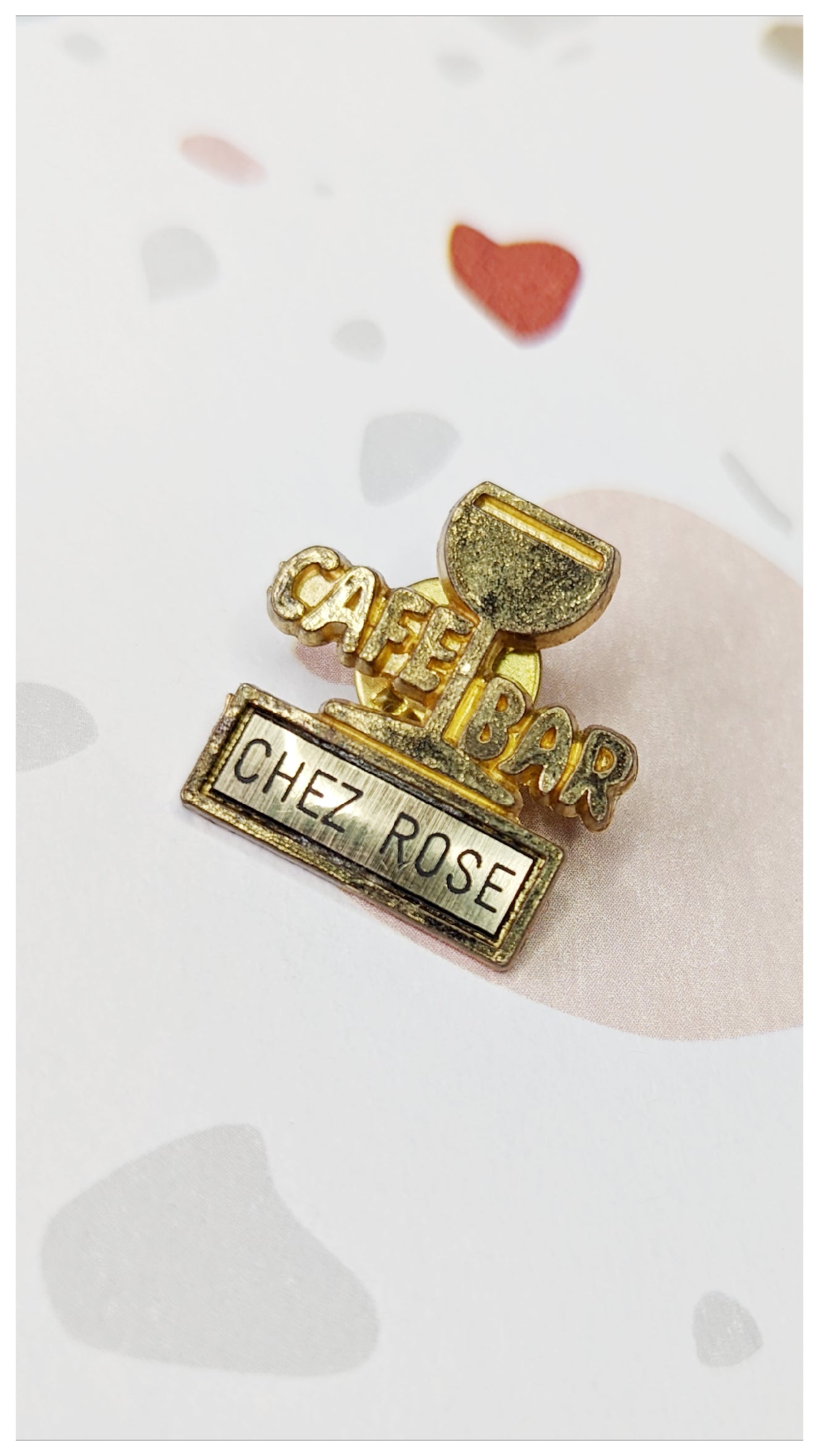 Pin's Chez Rose - Café Bar 80s