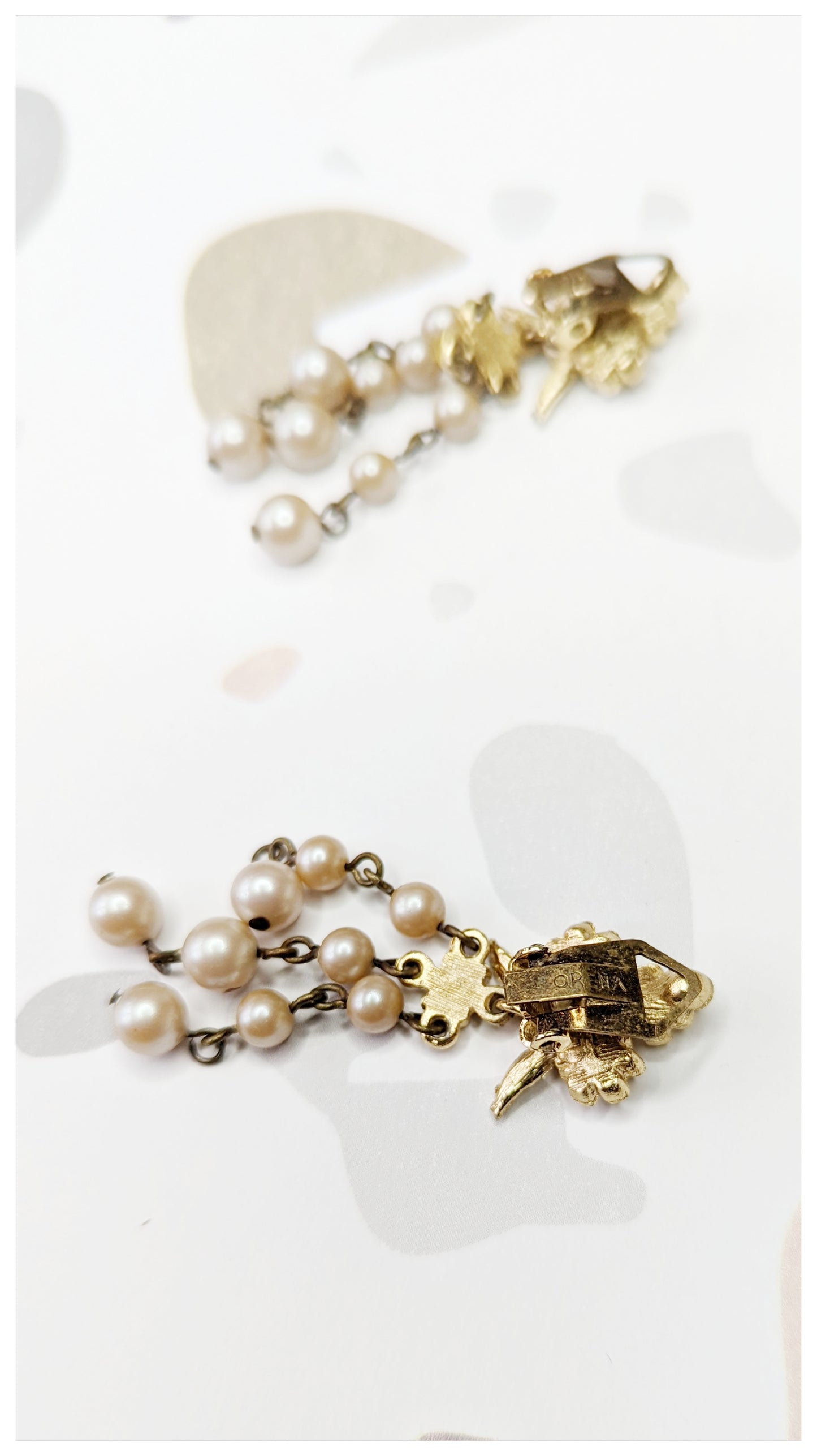 Boucles clips rivière de perles 50s