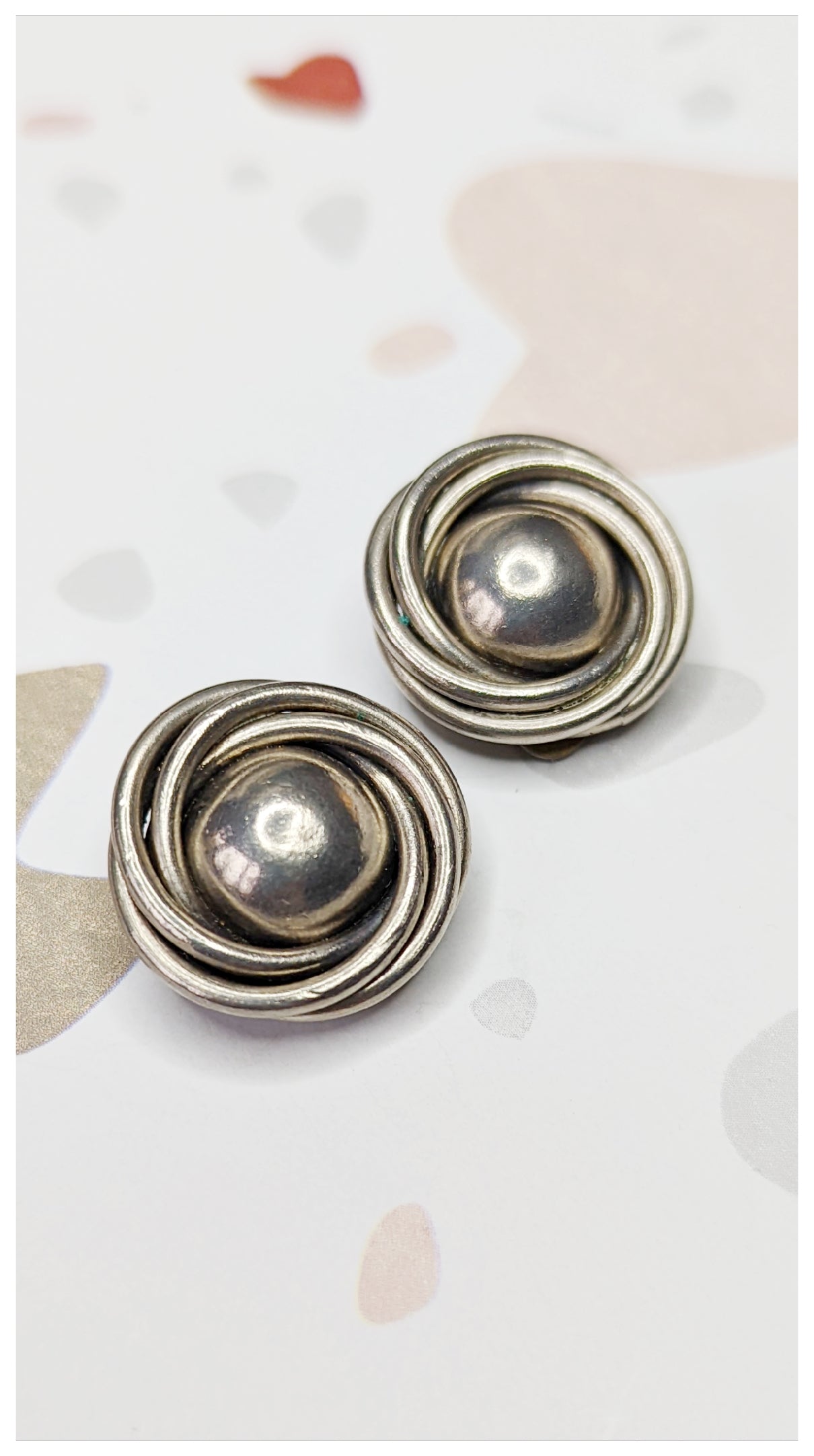 Boucles clips sphère argentée 90s