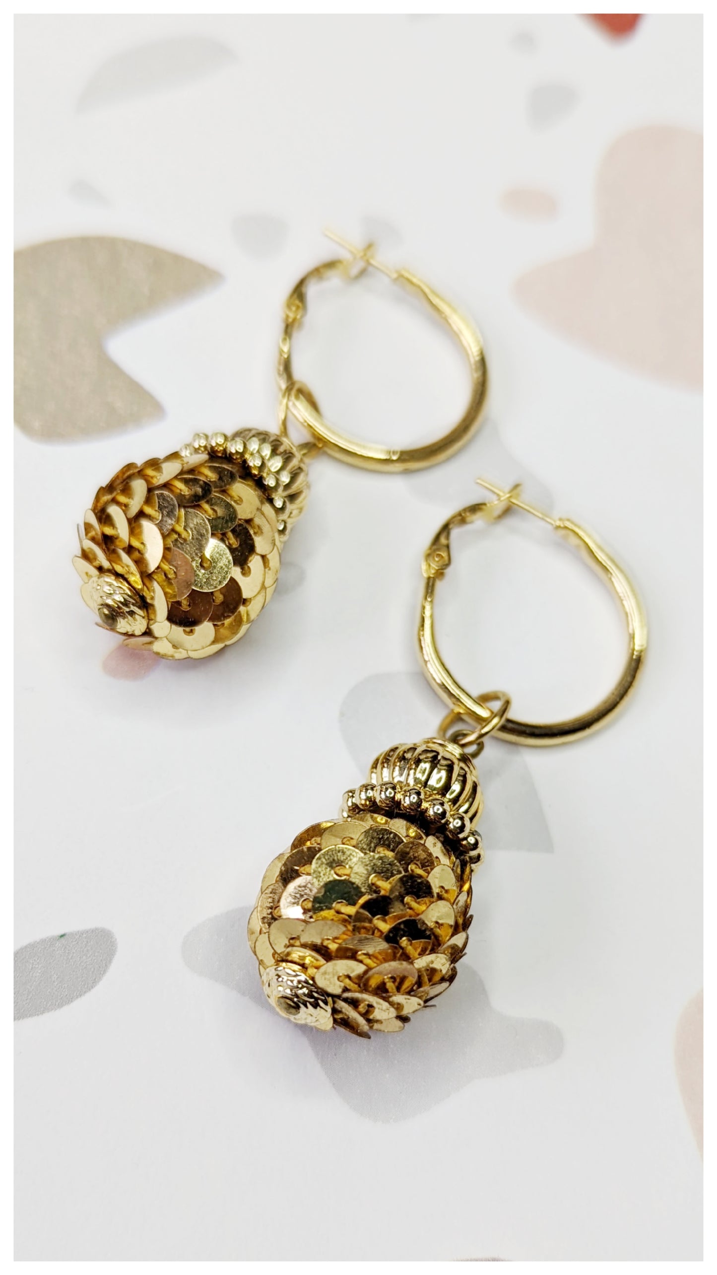 Boucles créoles boules à facettes 60s