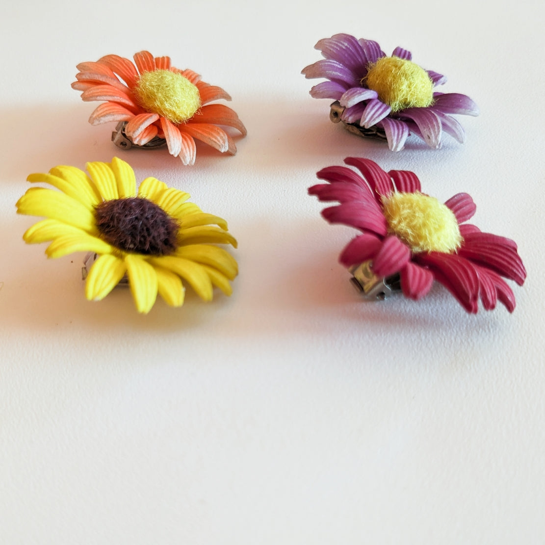 Boucles clips Tournesol 60s