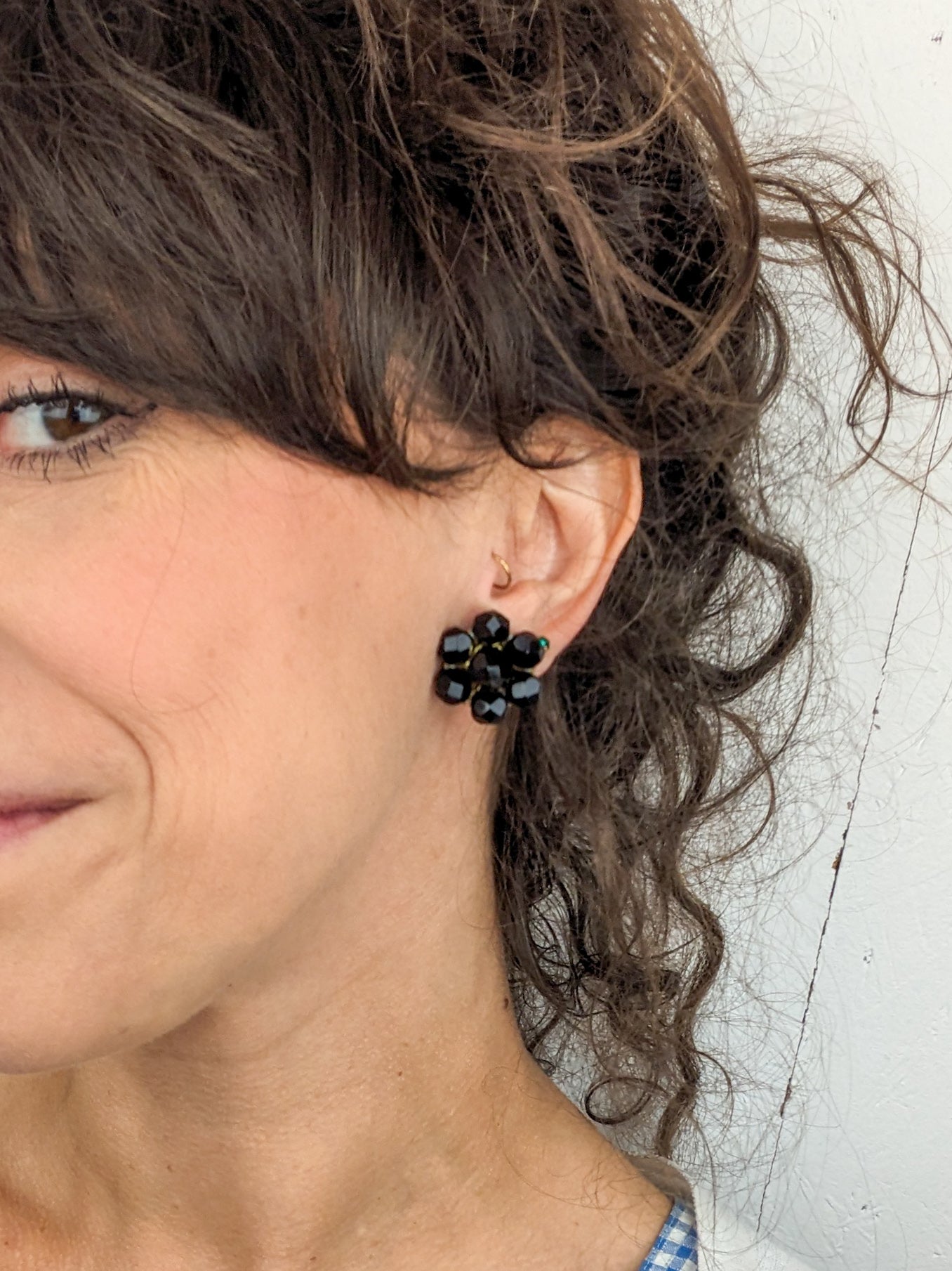 Boucles clips perles noires 50's