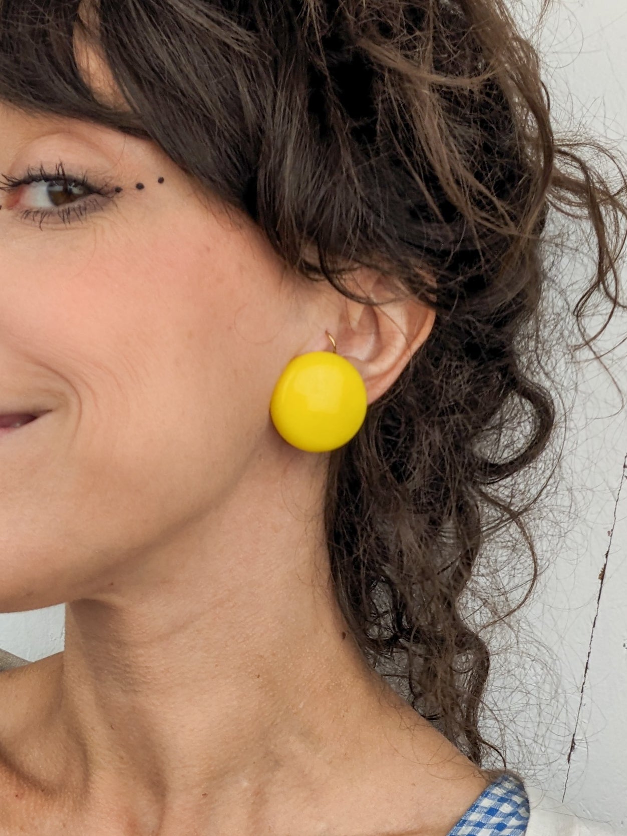 Boucles clips jaune 60's