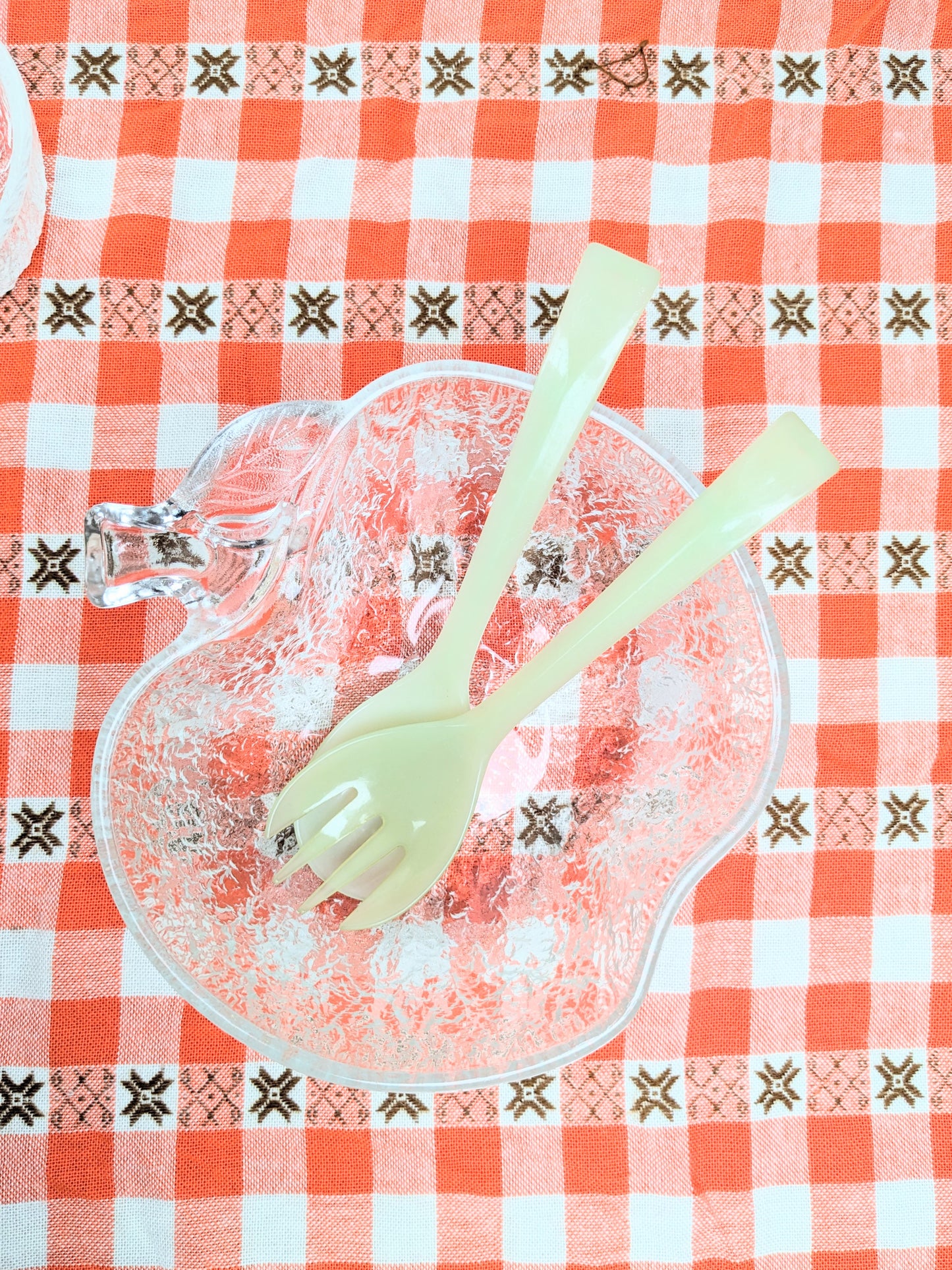 Couverts à salade vert clair 70s