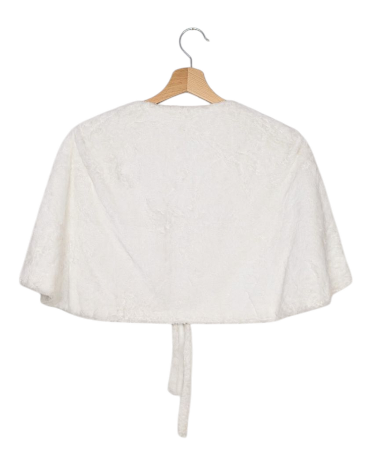 Capeline blanche 60s