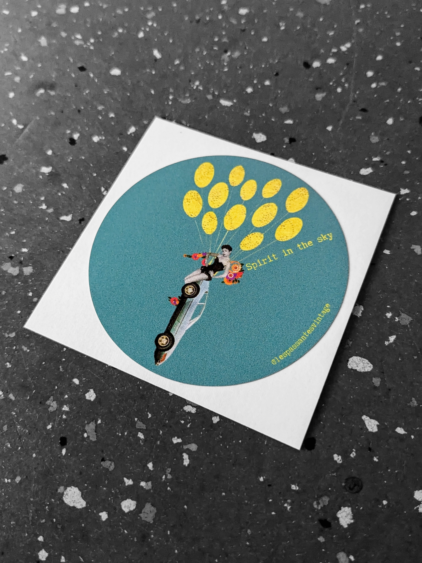 Autocollant "Spirit in the sky"