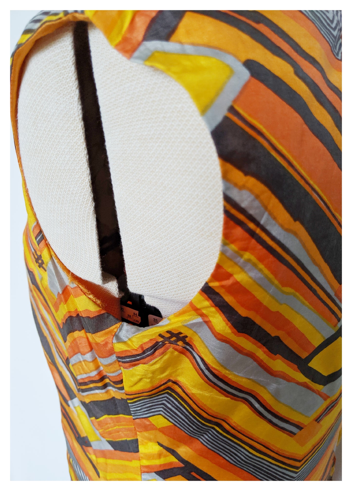 Robe géométrique 60's