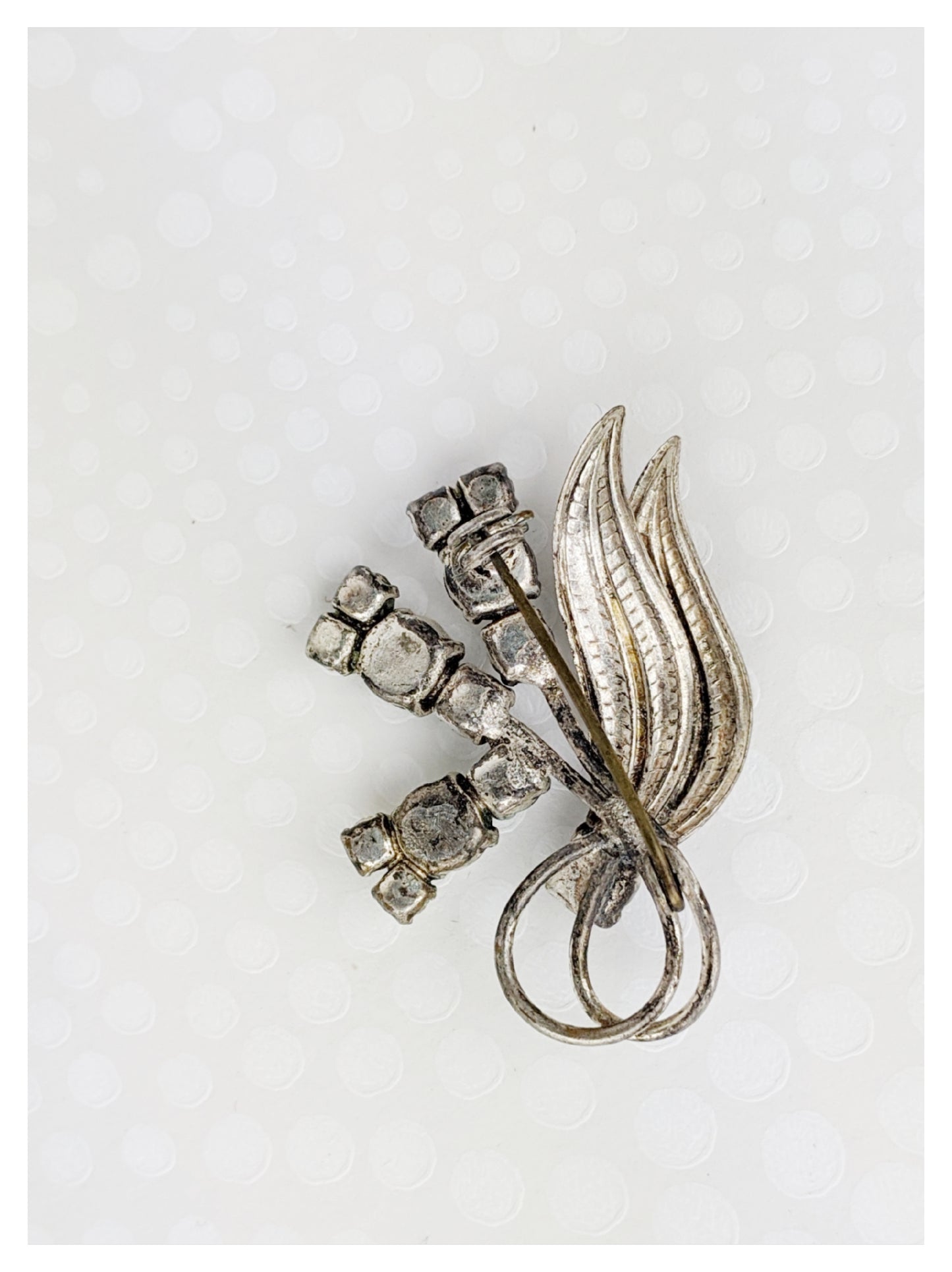 Broche fleurs et brillants 60's