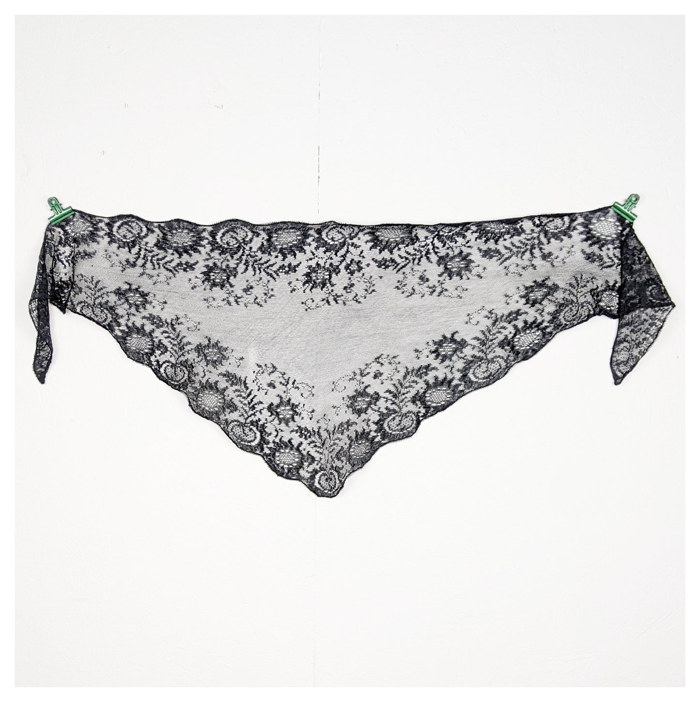 Foulard triangle en dentelle 50s