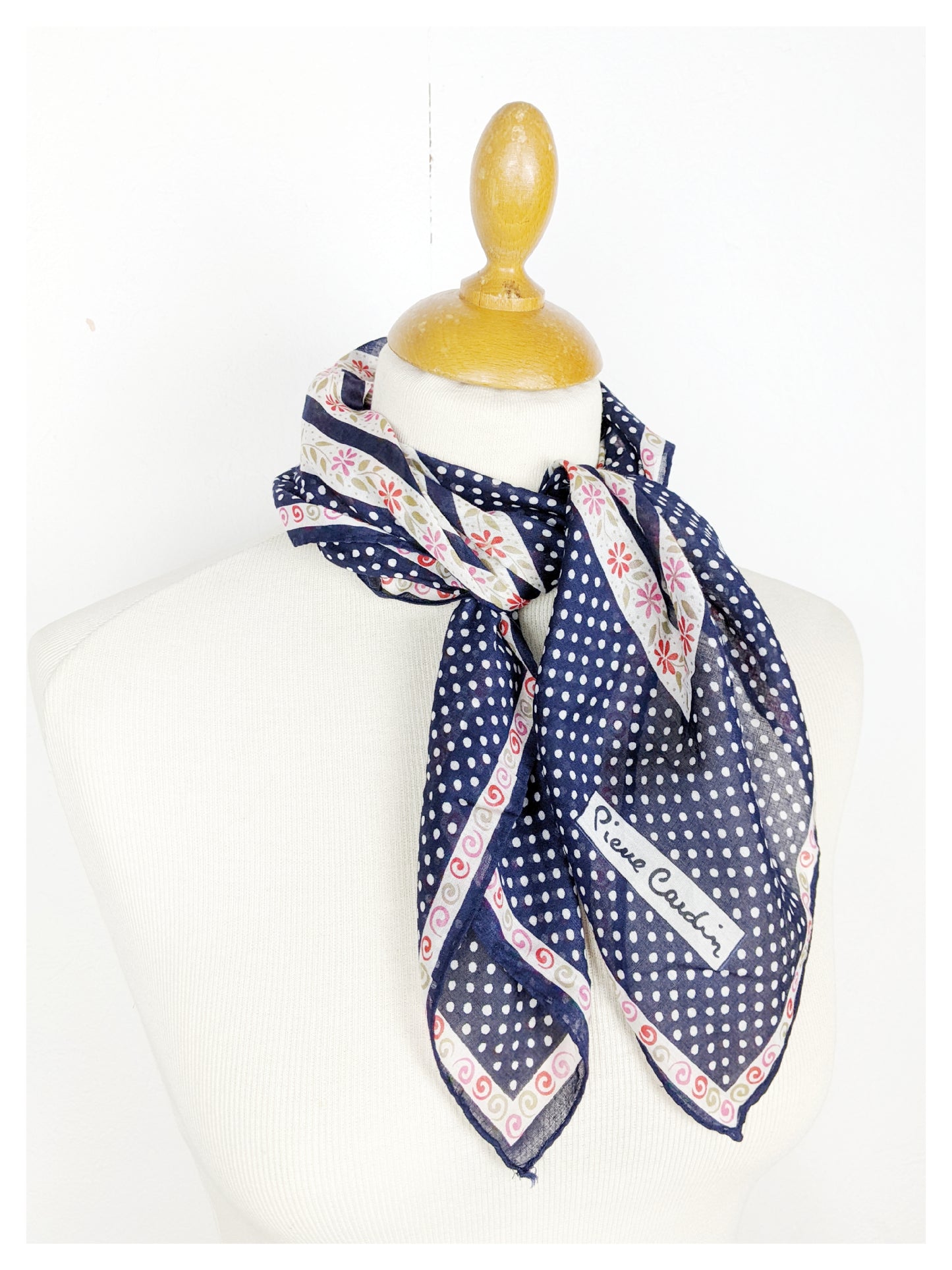 Foulard à pois et fleurs 70s