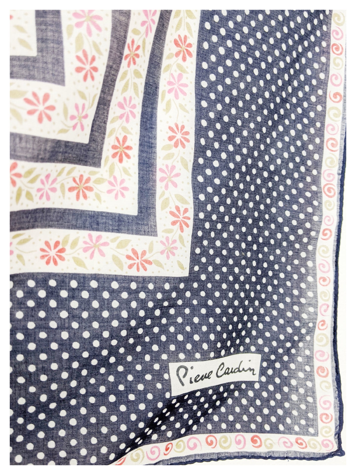 Foulard à pois et fleurs 70s