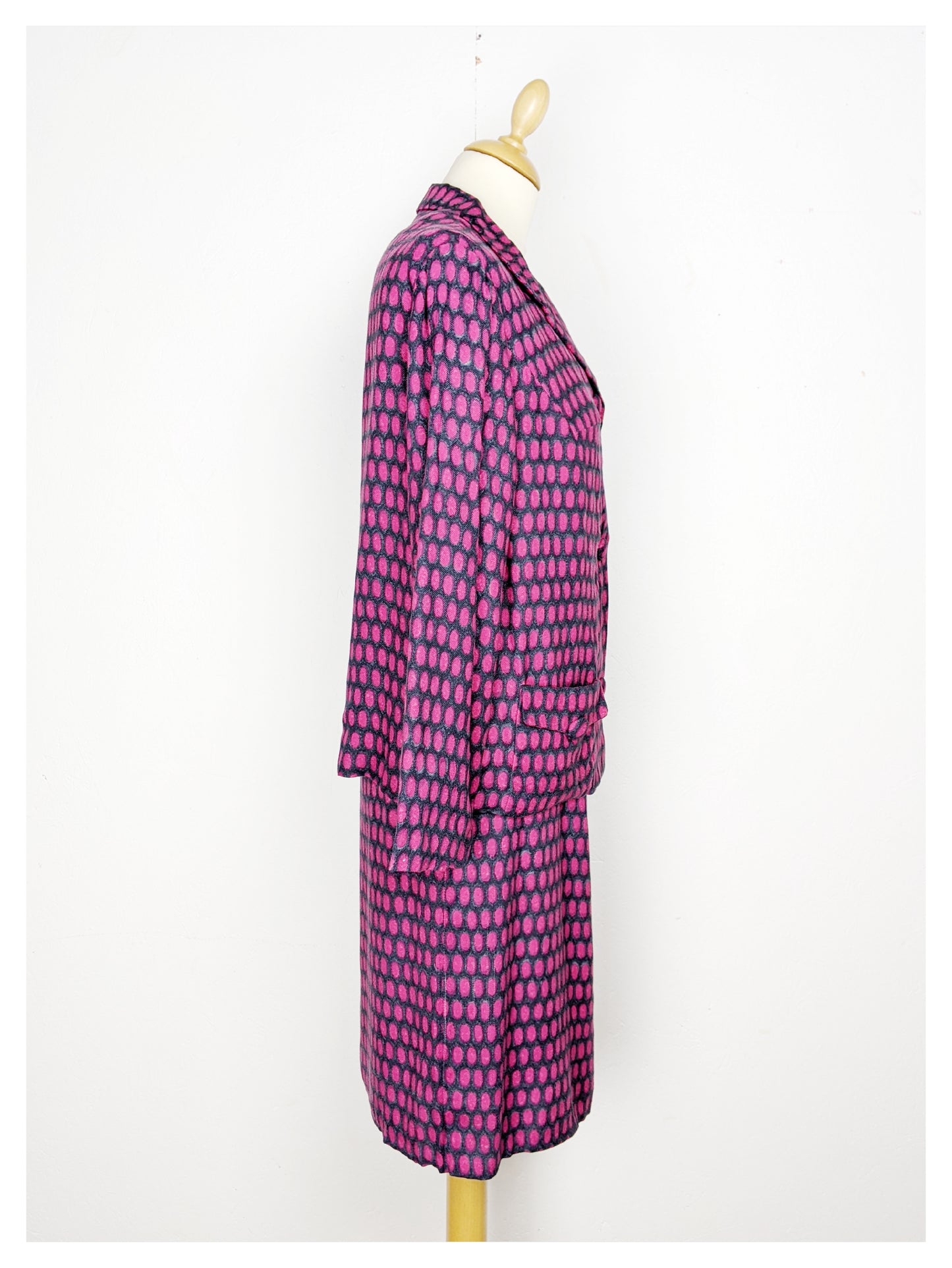 Tailleur-Robe à motifs gris/fuchsia 60s