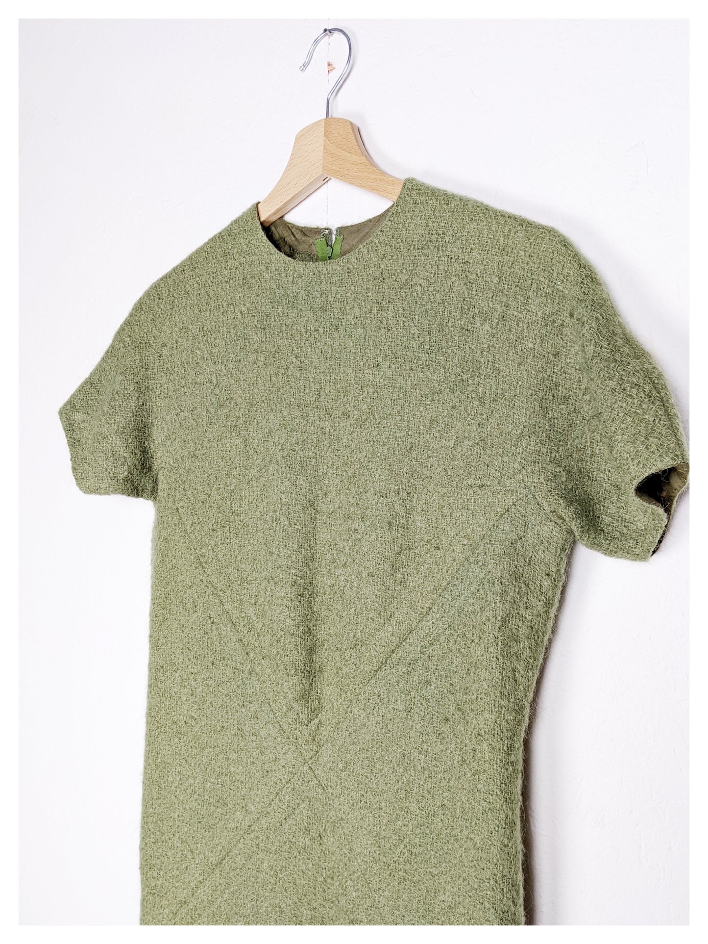 Robe droite vert olive 60s
