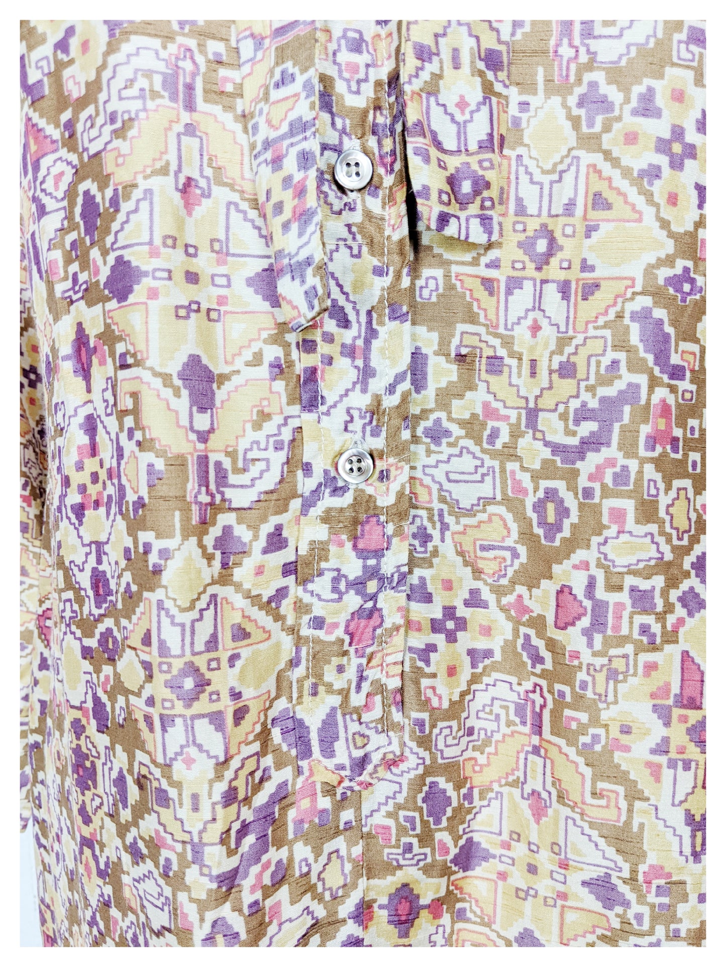 Robe à motifs en soie 70s