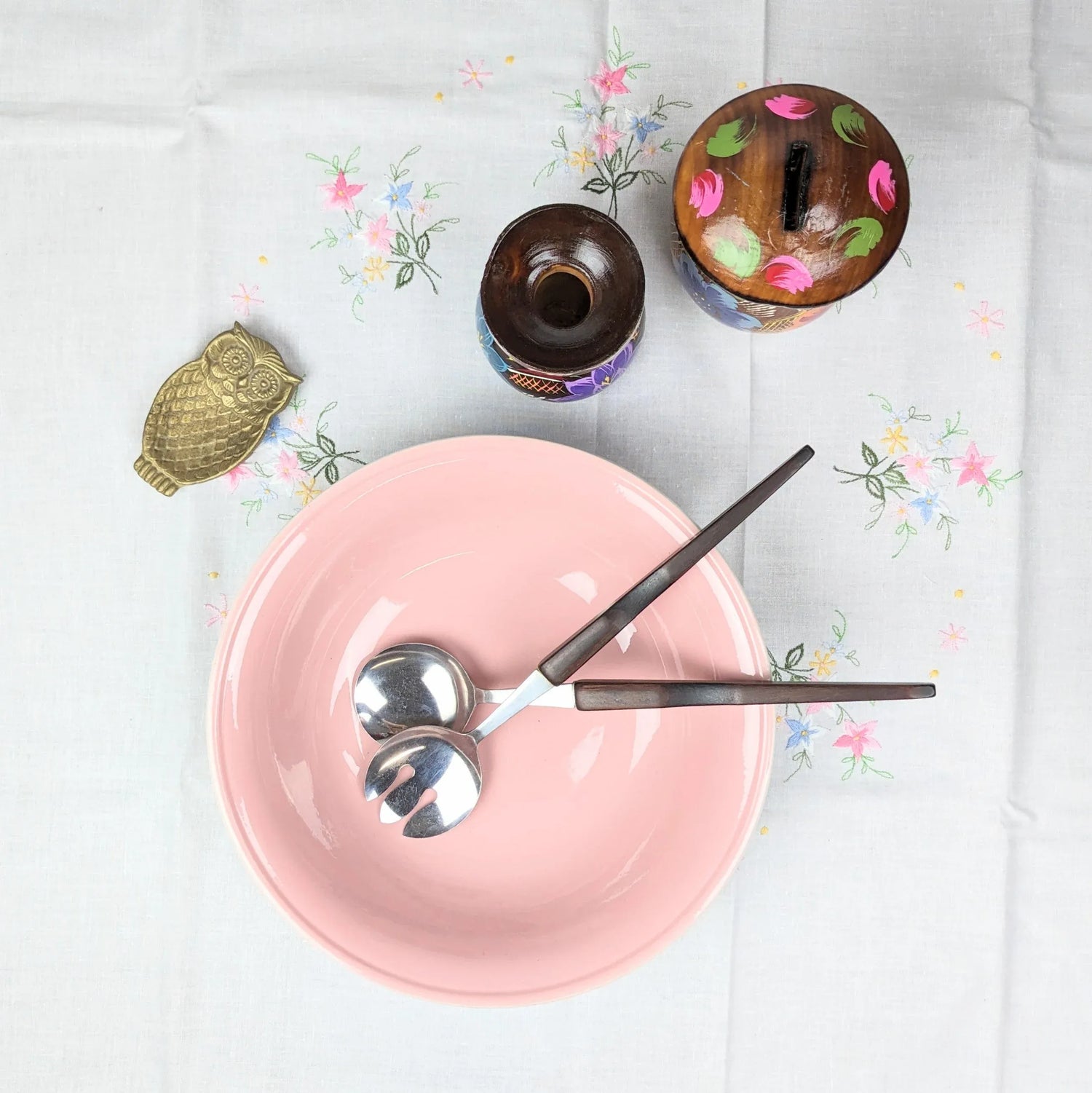 Objets vintage décoratifs choisis avec soin – sélection Les Passantes Vintage