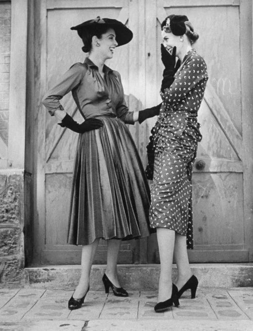 Sélection vêtements accessoires objets vintage années 50 - Les passantes vintage