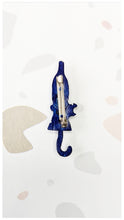 Charger l&#39;image dans la galerie, Broche parapluie 70&#39;s
