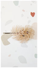 Cargar imagen en el visor de la galería, Pince plate à fleurs et strass 60&#39;s (Neuve)
