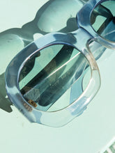 Afbeelding in Gallery-weergave laden, Lunettes mouches bleu ciel 60s
