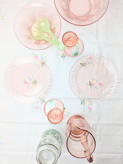 6 assiettes plates en verre rose 70s