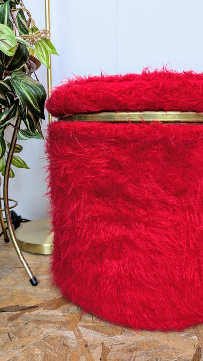 Pouf doudoune rouge 70s