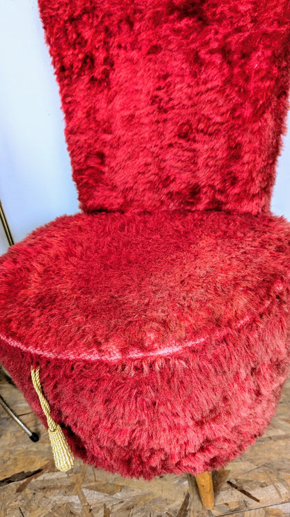 Fauteuil/coffre doudoune rouge 60s