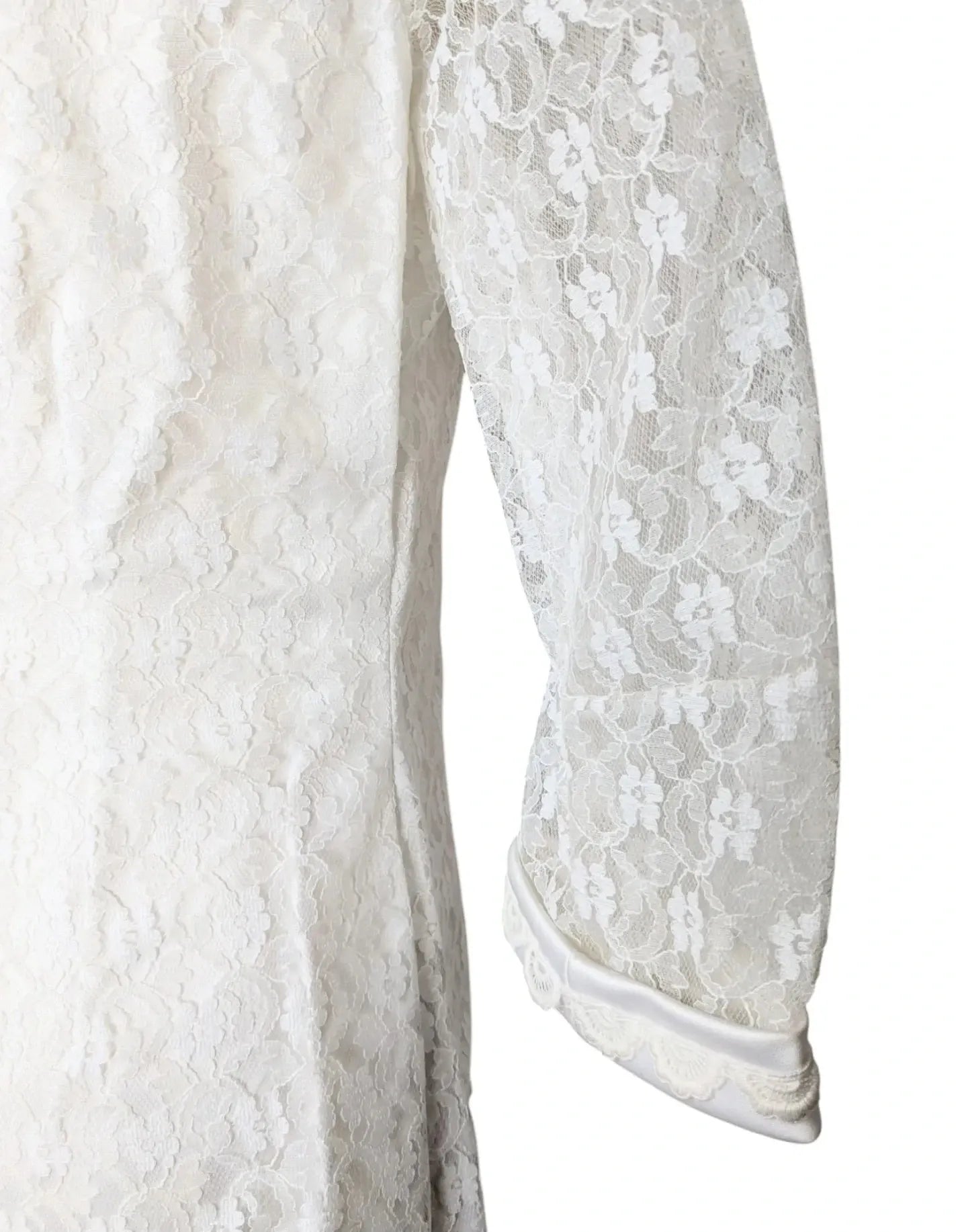 Robe de mariée vintage en dentelle des années 60 Les passantes vintage