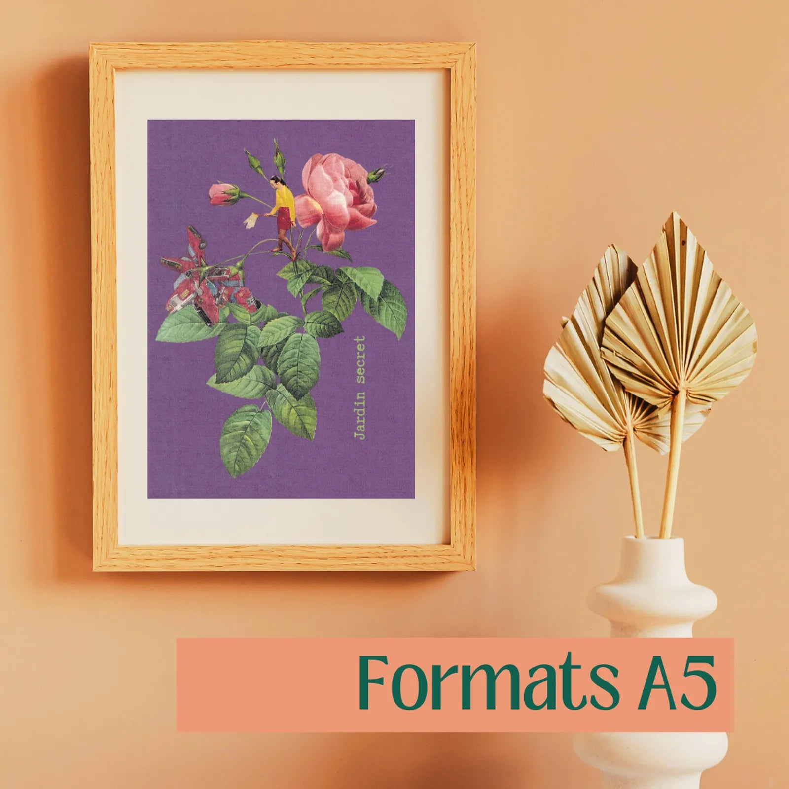 Affiche A5 Jardin secret, collage vintage avec rose, personnage miniature et fond violet