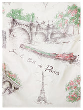 Cargar imagen en el visor de la galería, Carré de soie &quot;Sous les ponts de Paris&quot; 50s
